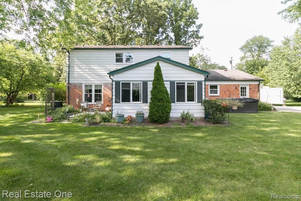 8081 Ferry Road Grosse Ile, MI 48138 - Photo 36 of 41 8081FerryRd-36.jpg
