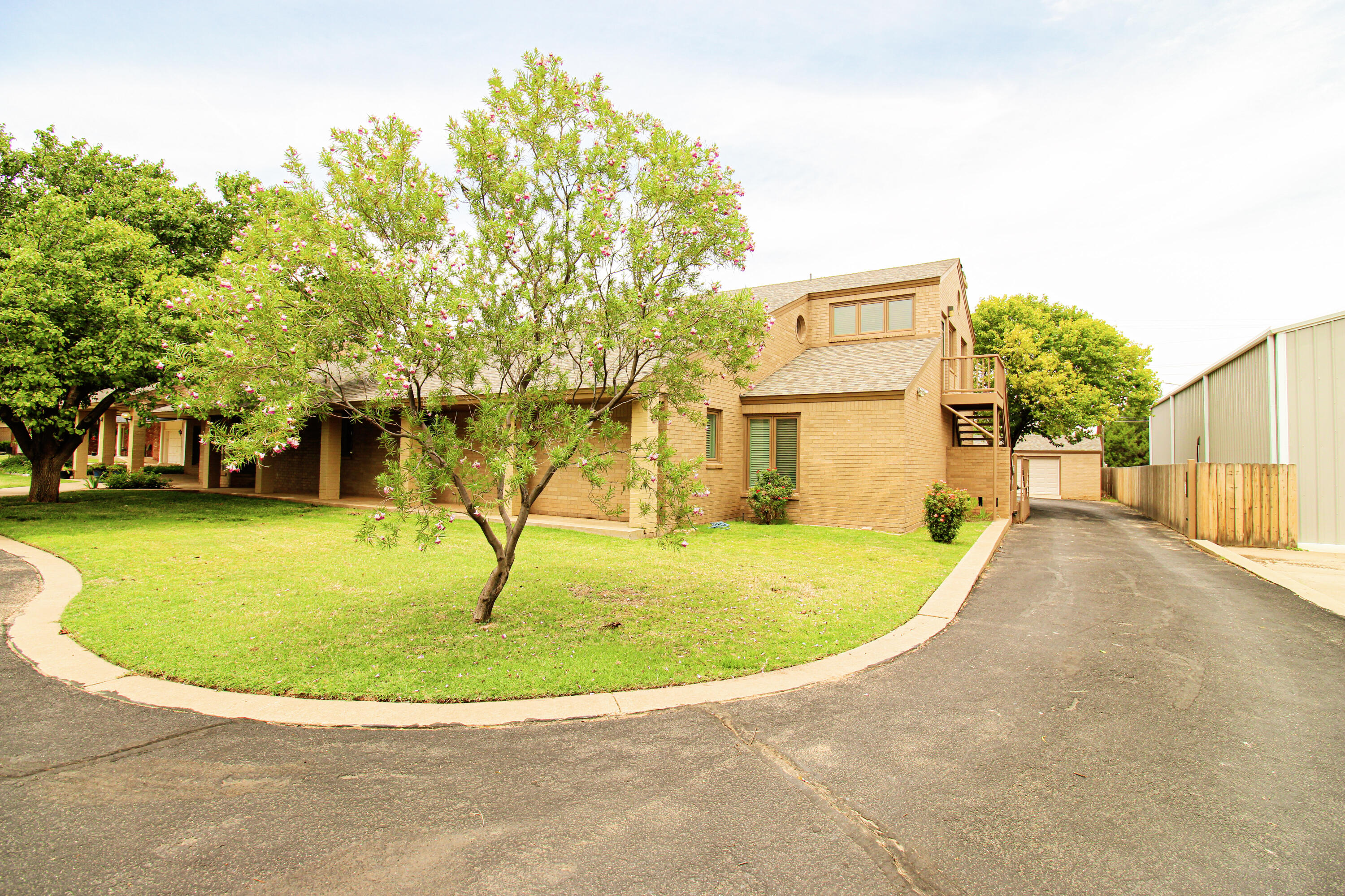 2606 Newcomb Street Lubbock, TX 79415 - Photo 4 of 51 4-IMG_0442
