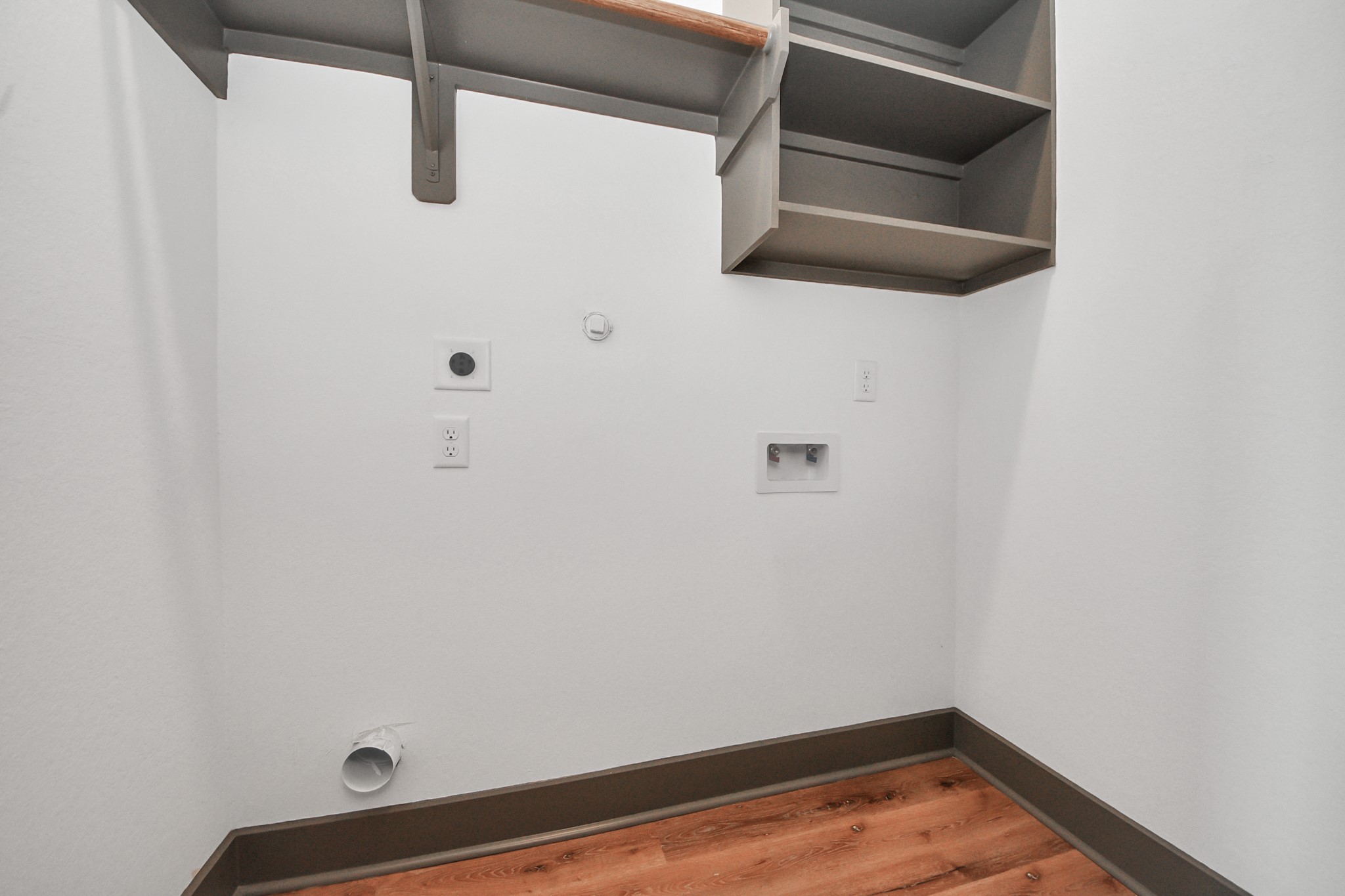 7925 Ritz Street, Unit A Houston, TX 77028 - Photo 27 of 35 a view of a small space