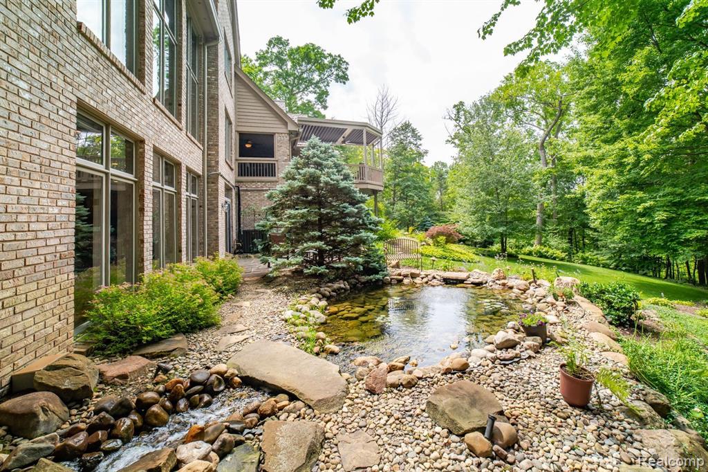7417 Fen Ridge Clarkston, MI 48348 - Photo 74 of 82
