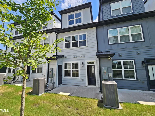 $325,000 | 8611 Brushfoot Way, Unit 107, Raleigh, NC 27616