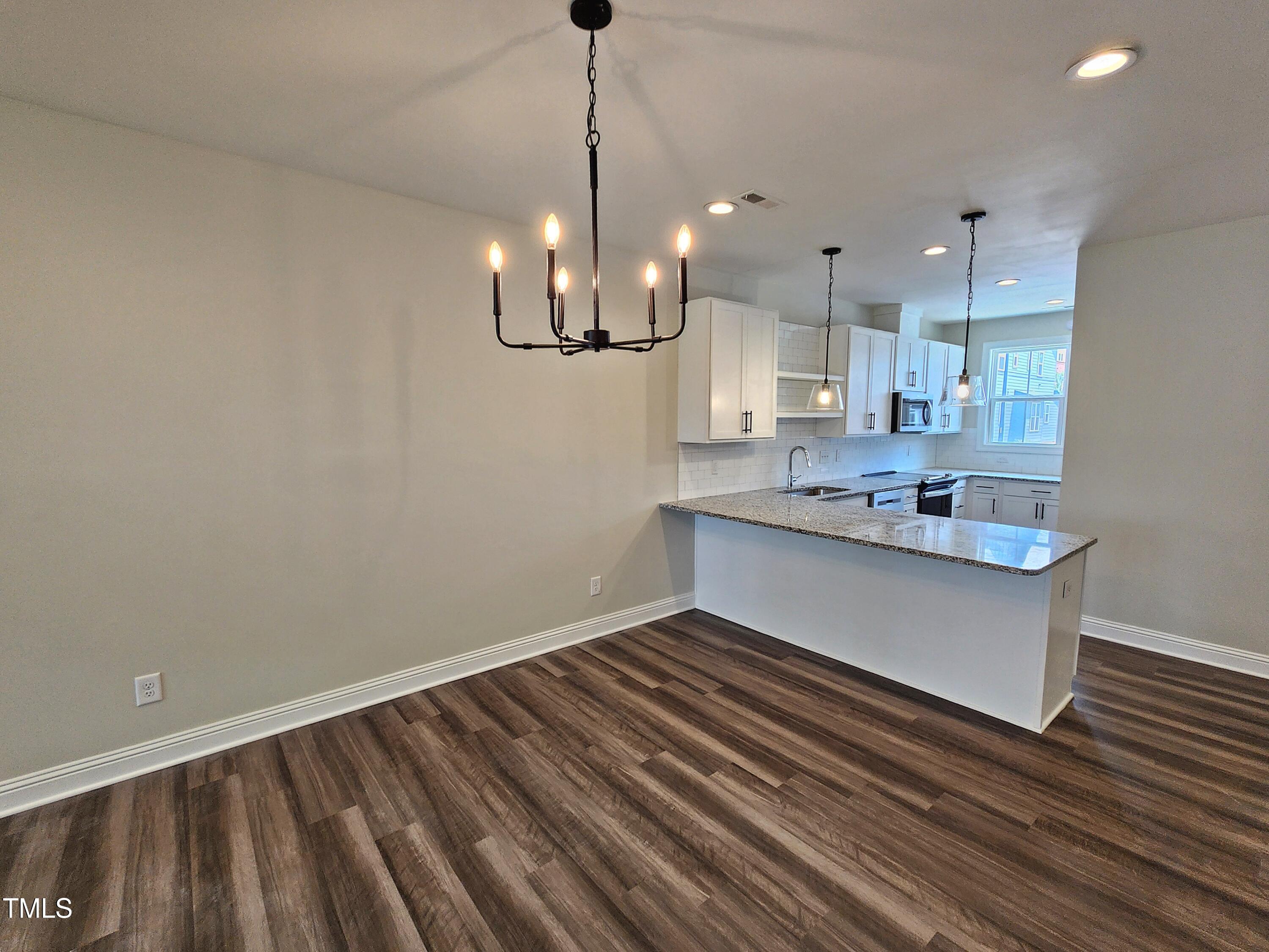 8611 Brushfoot Way, Unit 107 Raleigh, NC 27616 - Photo 9 of 27 dining