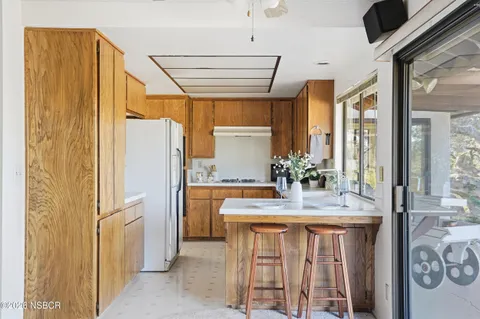 $899,000 | 649 Burning Tree Way, Lompoc, CA 93436