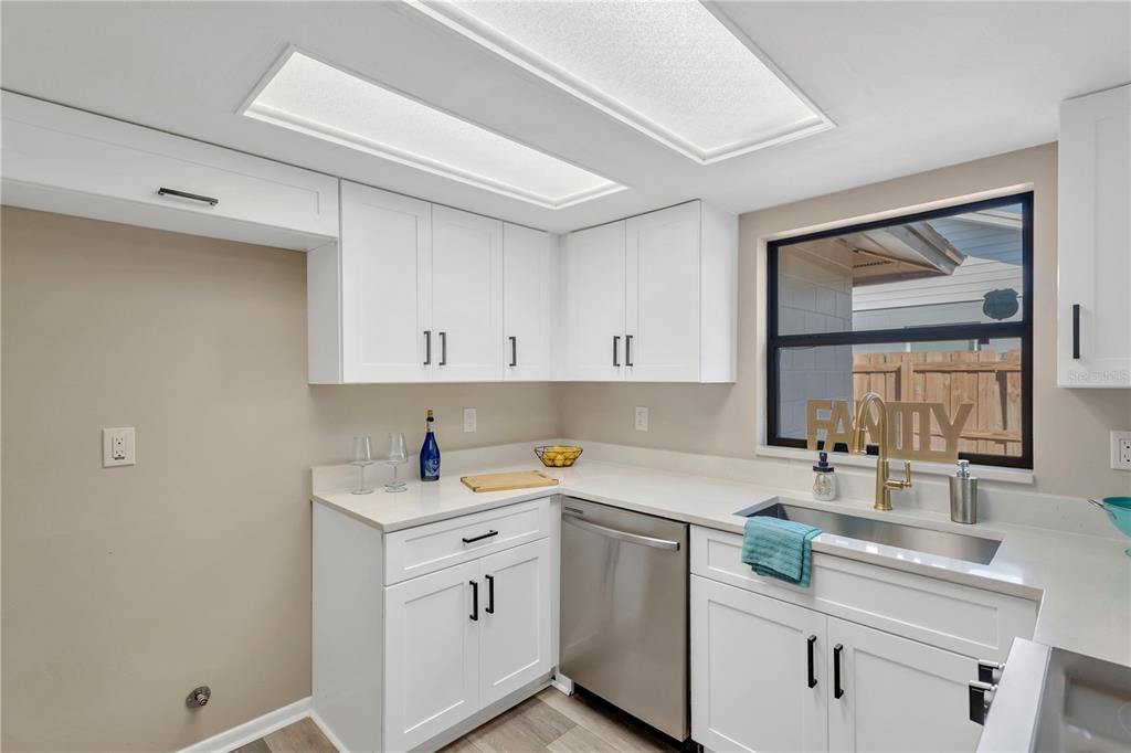 3727 Coppertree Circle Brandon, FL 33511 - Photo 14 of 33