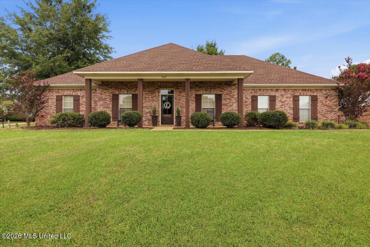 313 Hunters Ridge Drive Clinton, MS 39056 - Photo 1 of 40 02-