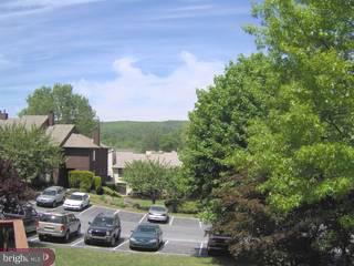 65-4 Azalea Way, Unit 4 Reading, PA 19606 - Photo 3 of 6 Gallery Image 3
