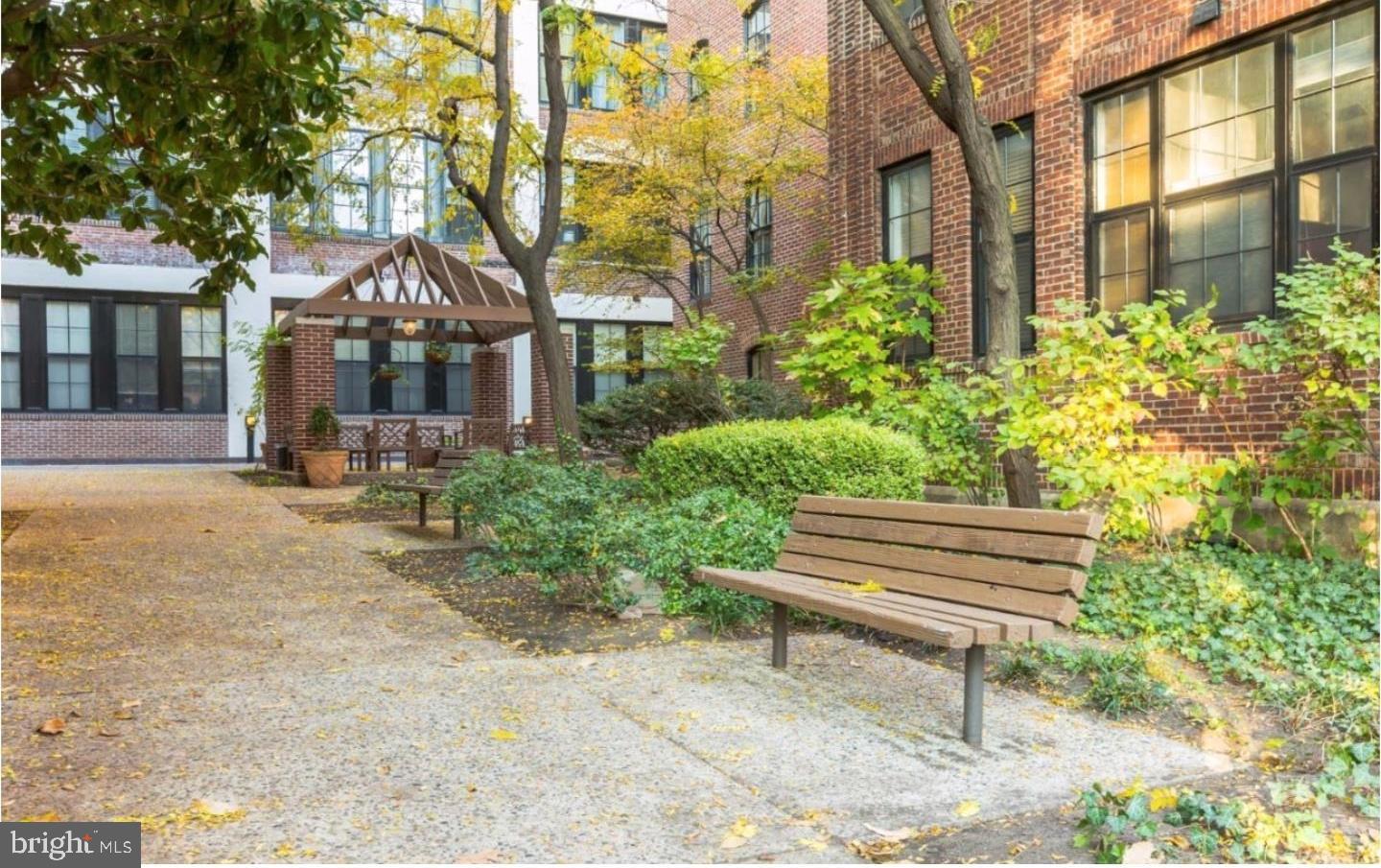 315 New Street, Unit 521 Philadelphia, PA 19106 - Photo 4 of 19