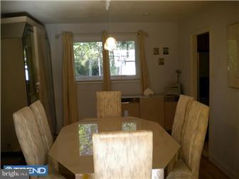 11 Saddle Ridge Road Voorhees, NJ 08043 - Photo 5 of 12 Dining Room