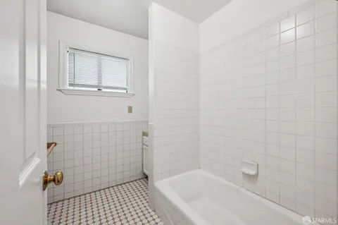 $1,200,000 | 1913 Oakdale Avenue, San Francisco, CA 94124