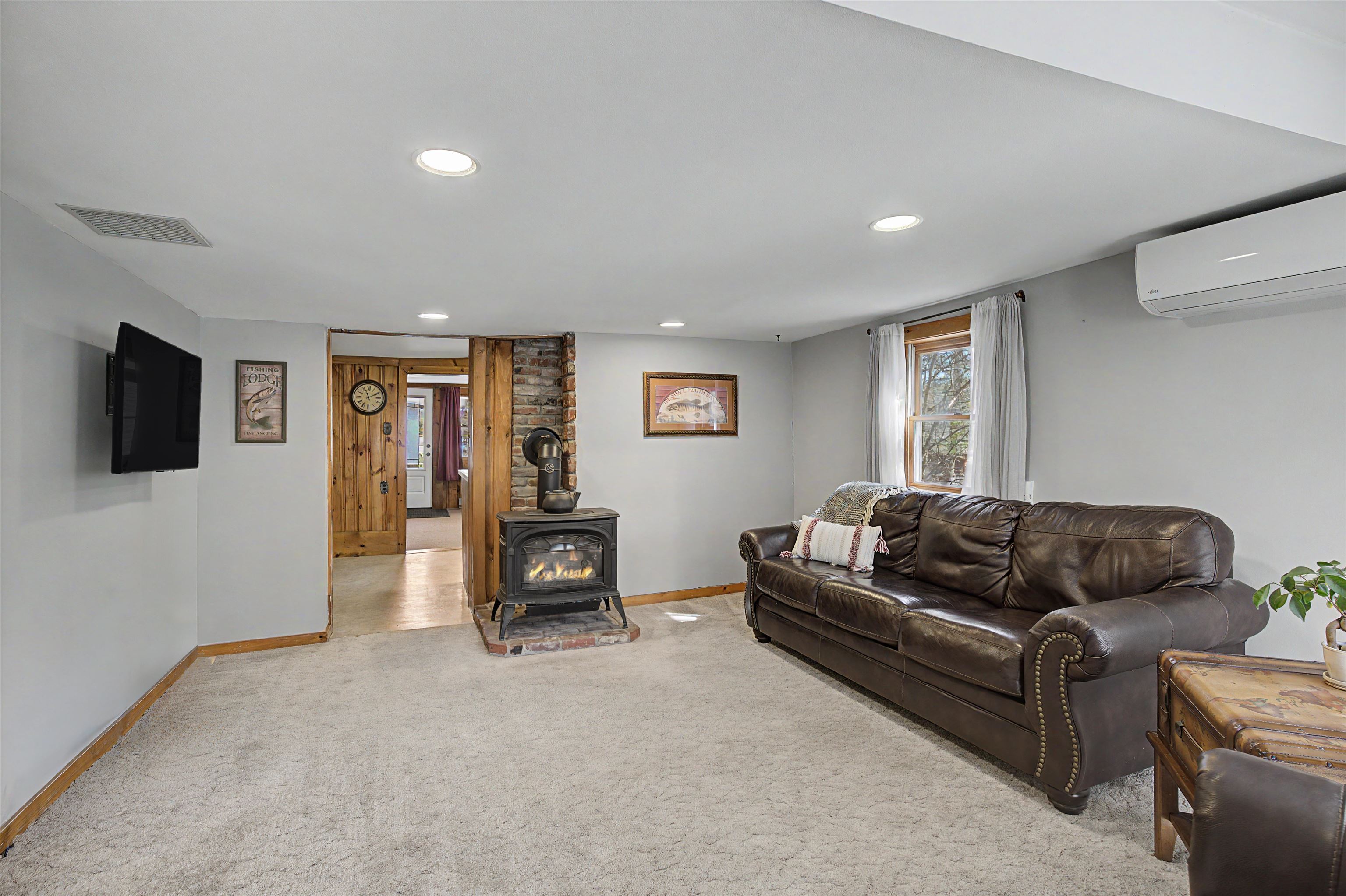 349 Main Street Dublin, NH 03444 - Photo 11 of 41