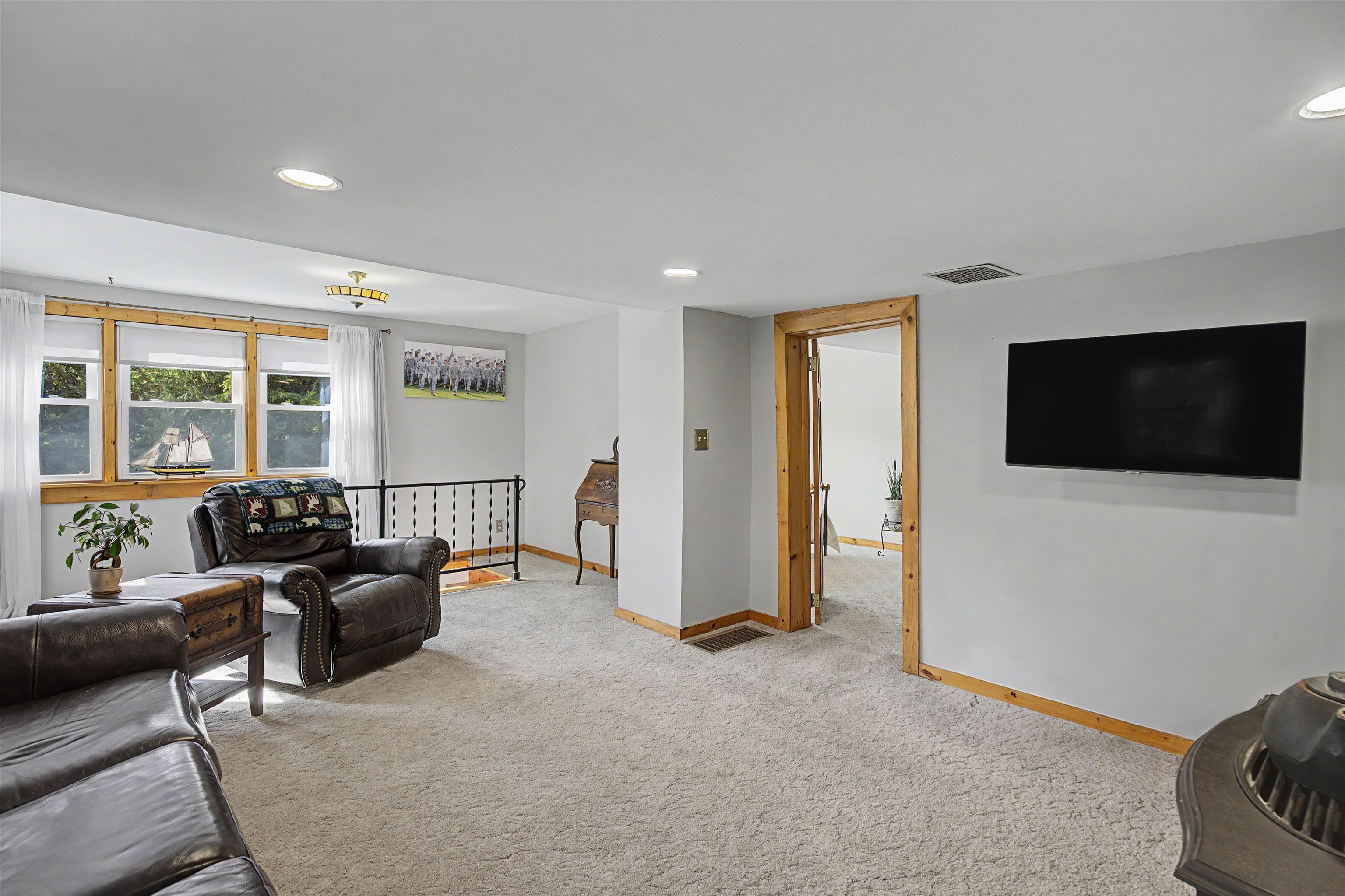 349 Main Street Dublin, NH 03444 - Photo 13 of 41