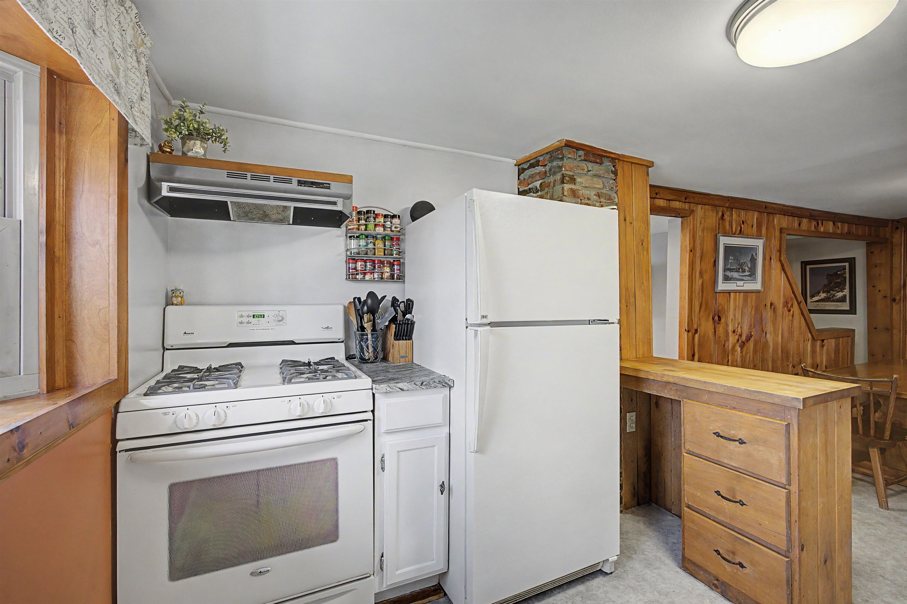 349 Main Street Dublin, NH 03444 - Photo 9 of 41