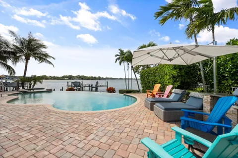 $7,250,000 | 163 River Drive, Tequesta, FL 33469