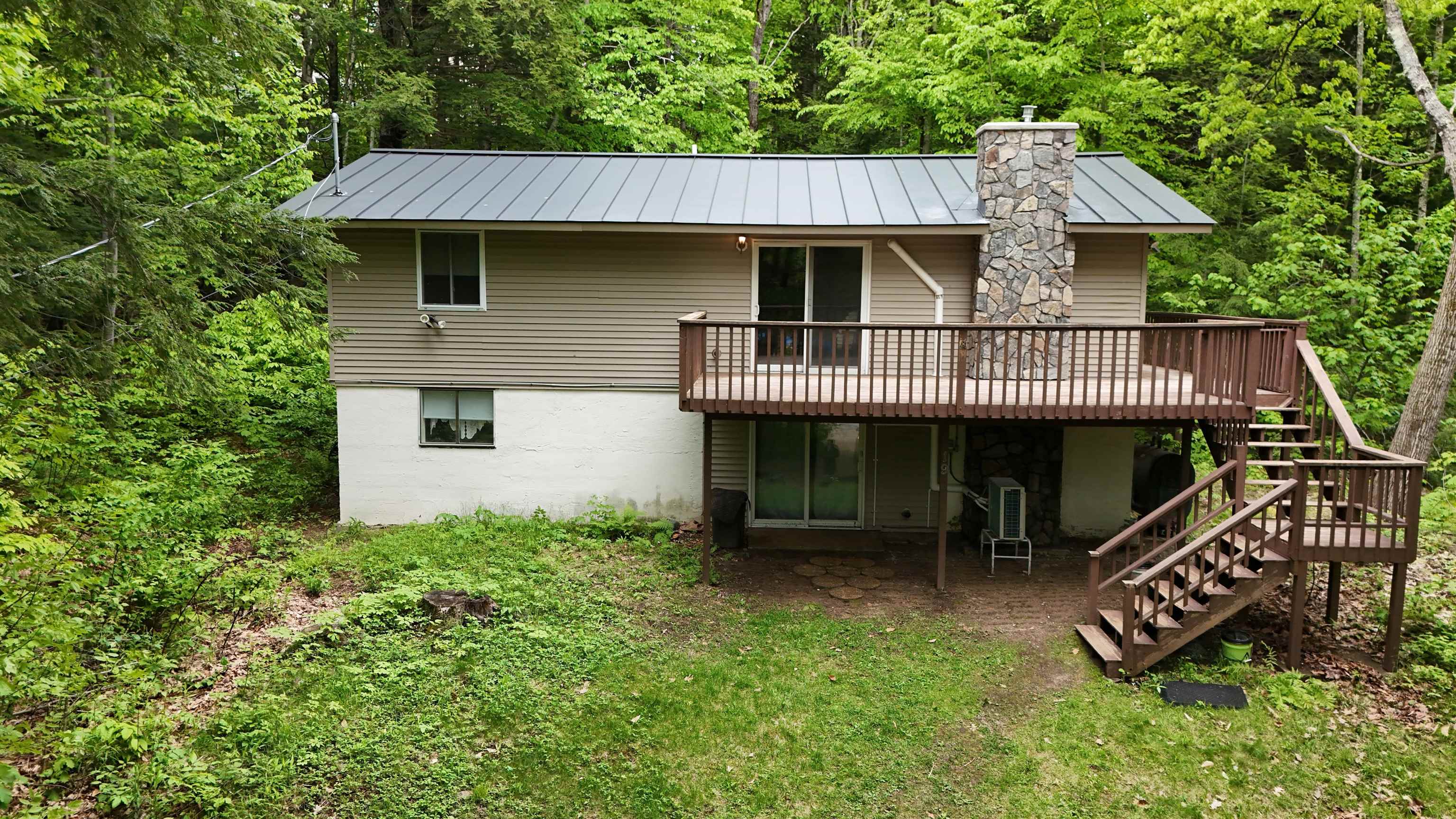 19 Alpendorf Loop Bartlett, NH 03812 - Photo 2 of 27