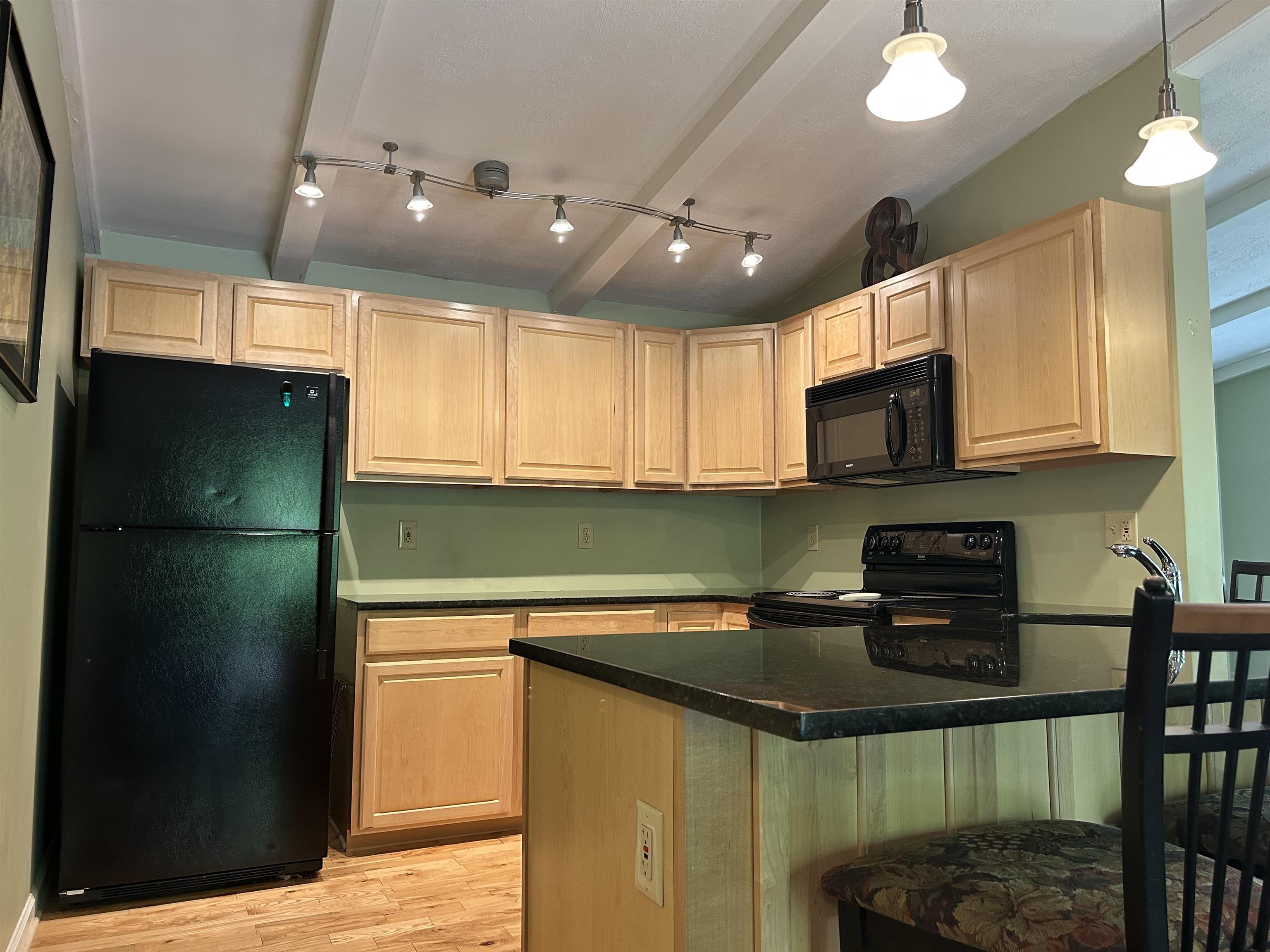 19 Alpendorf Loop Bartlett, NH 03812 - Photo 7 of 27