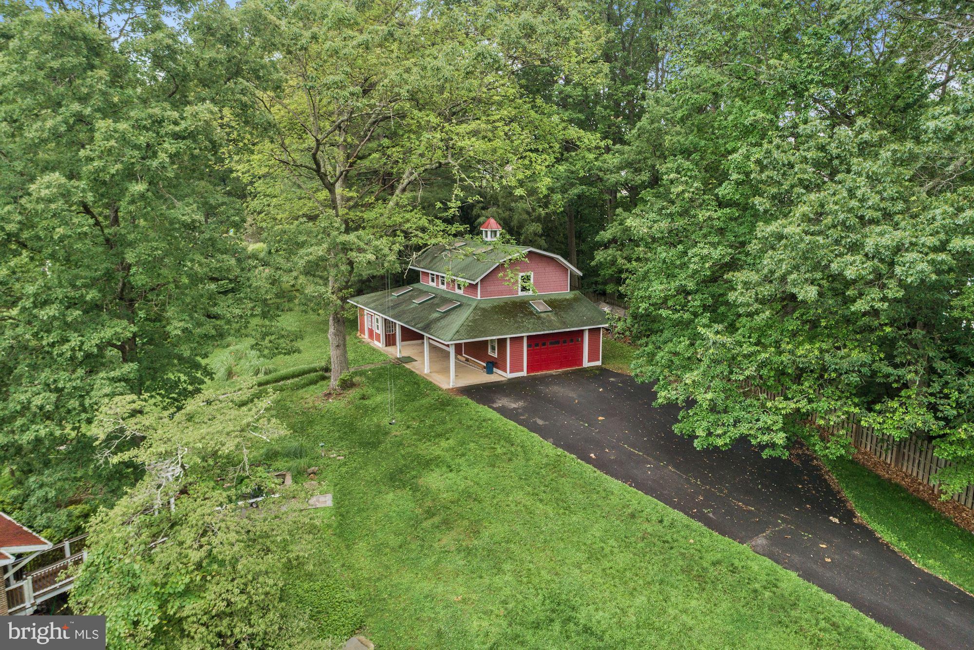 11277 Waples Mill Road Oakton, VA 22124 - Photo 14 of 76 Gallery Image 14