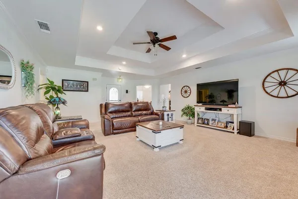 $330,000 | 579 South Hitt Street, Boyd, TX 76023