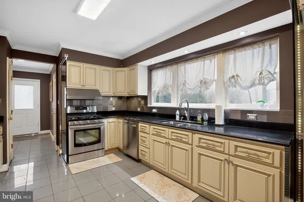 $2,800 | 6605 Ellenwood Drive, La Plata, MD 20646