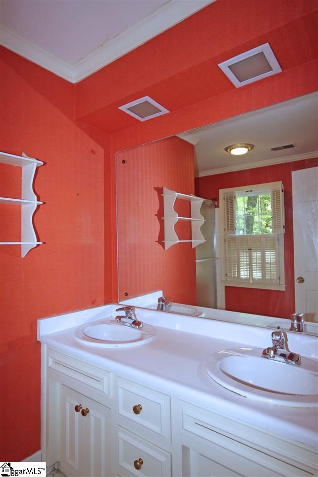 2030 Cleveland St Extension Greenville, SC 29607 - Photo 8 of 18 Gallery Image 8