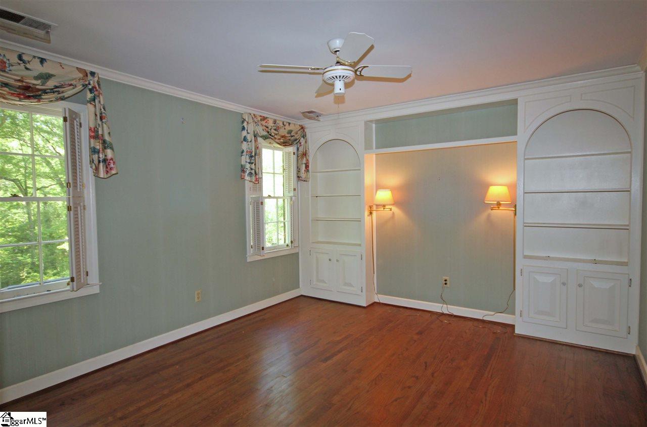 2030 Cleveland St Extension Greenville, SC 29607 - Photo 10 of 18 Gallery Image 10