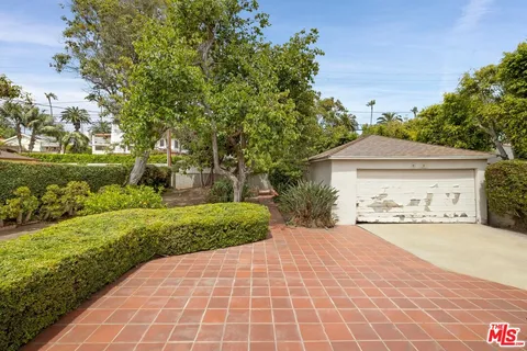 $4,499,000 | 321 17th Street, Santa Monica, CA 90402