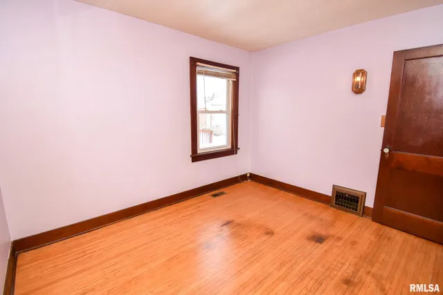 $162,000 | 1005 Peoria Street, Washington, IL 61571