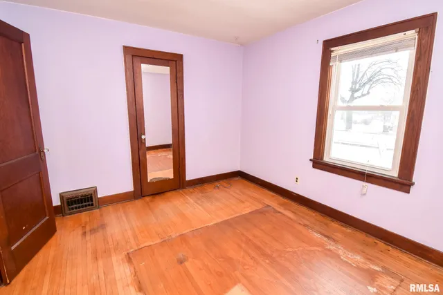 $162,000 | 1005 Peoria Street, Washington, IL 61571