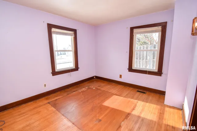 $162,000 | 1005 Peoria Street, Washington, IL 61571