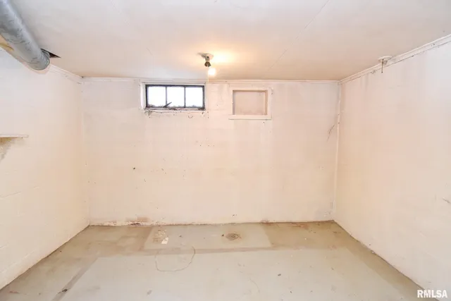 $162,000 | 1005 Peoria Street, Washington, IL 61571