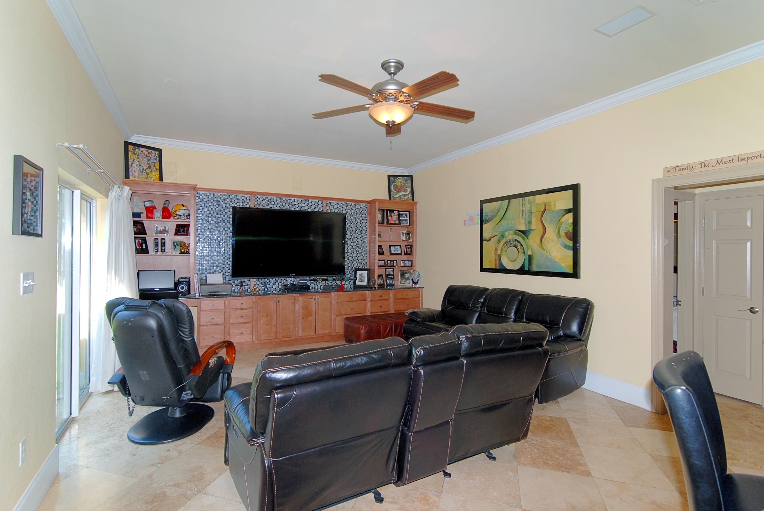 275 North Holiday Road Miramar Beach, FL 32550 - Photo 16 of 31 Gallery Image 16