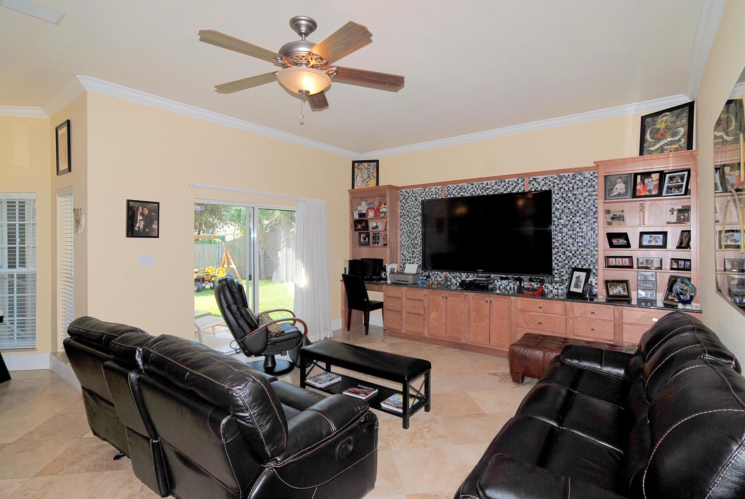 275 North Holiday Road Miramar Beach, FL 32550 - Photo 17 of 31 Gallery Image 17