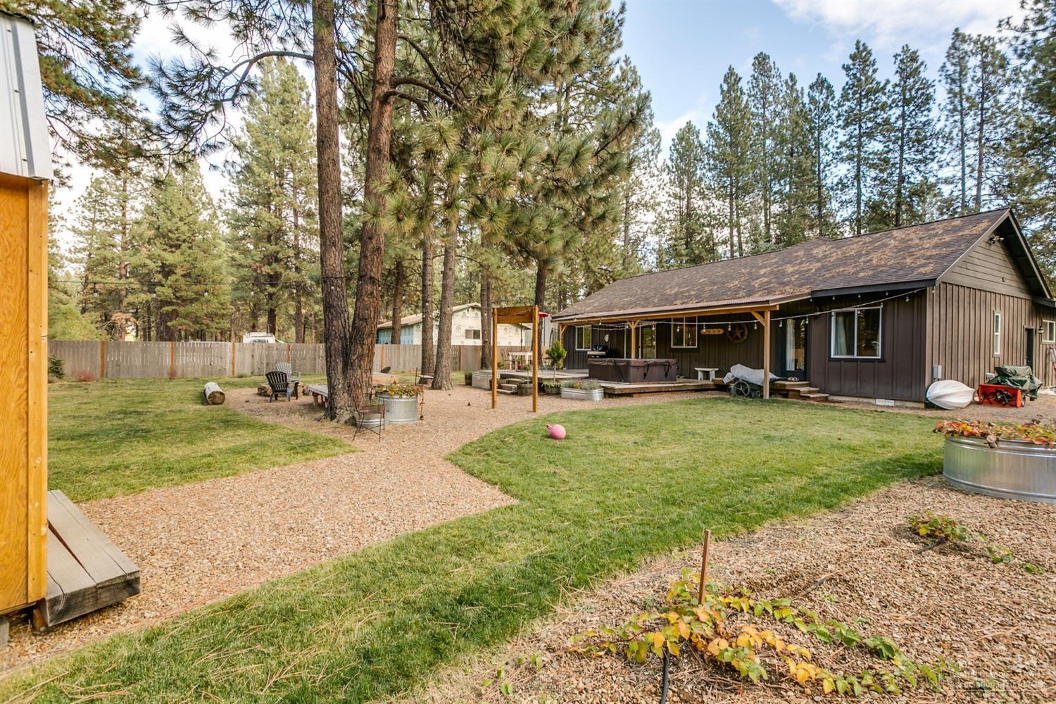 60191 Cinder Butte Road Bend, OR 97702 - Photo 7 of 21 Additional Photo