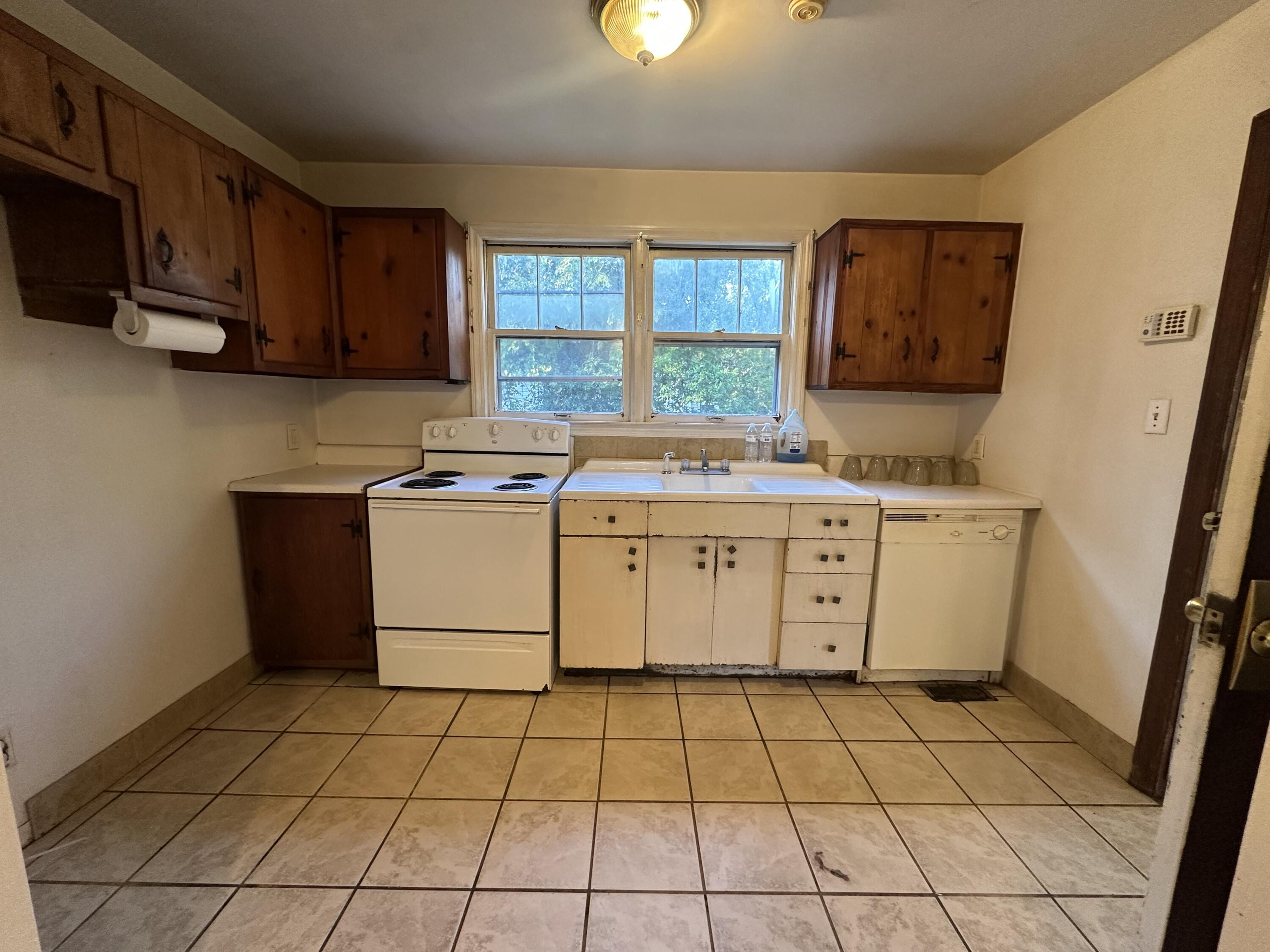 1929 Tubman Home Road Augusta, GA 30906 - Photo 4 of 11 IMG_8104