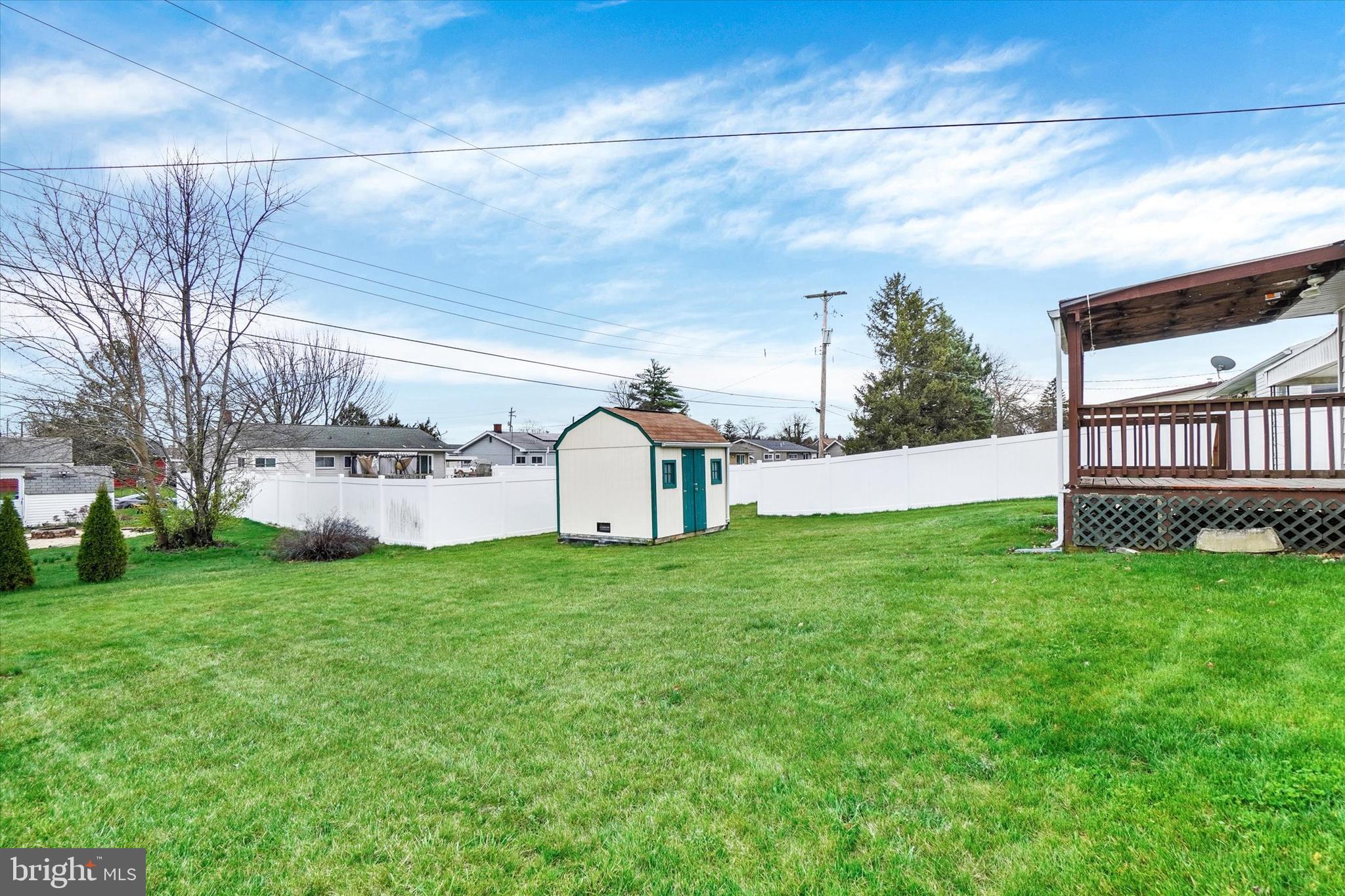 821 Gunnison Road York, PA 17404 - Photo 28 of 28 a view of a garden with a house in the background