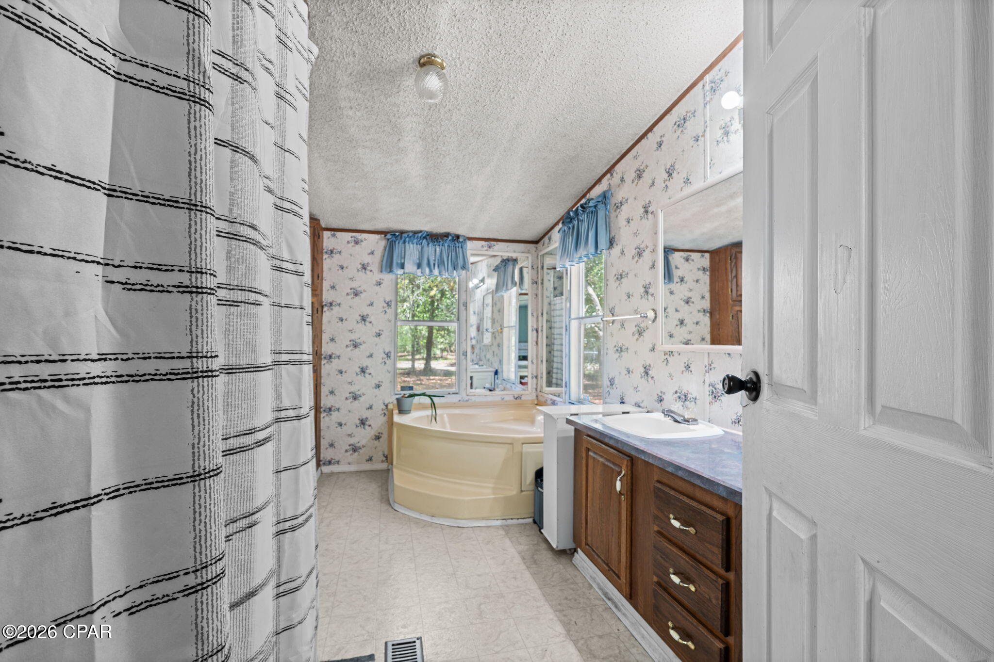 8325 Resota Beach Road Southport, FL 32409 - Photo 14 of 37