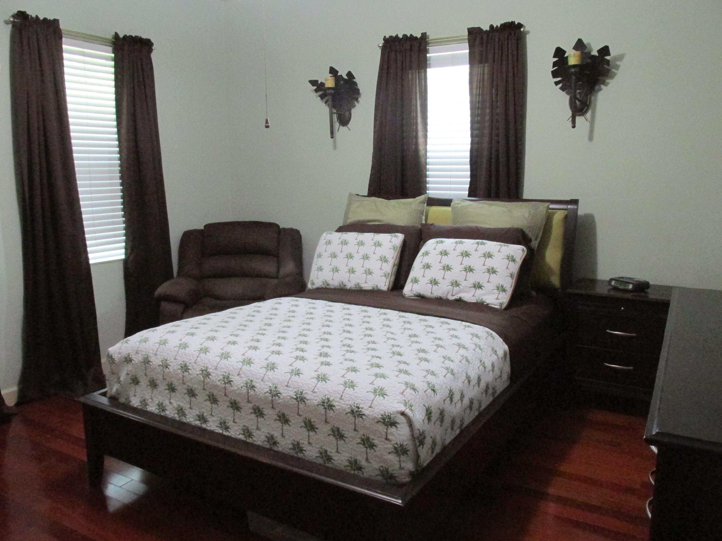 800 Avon Road West Palm Beach, FL 33401 - Photo 18 of 23 003