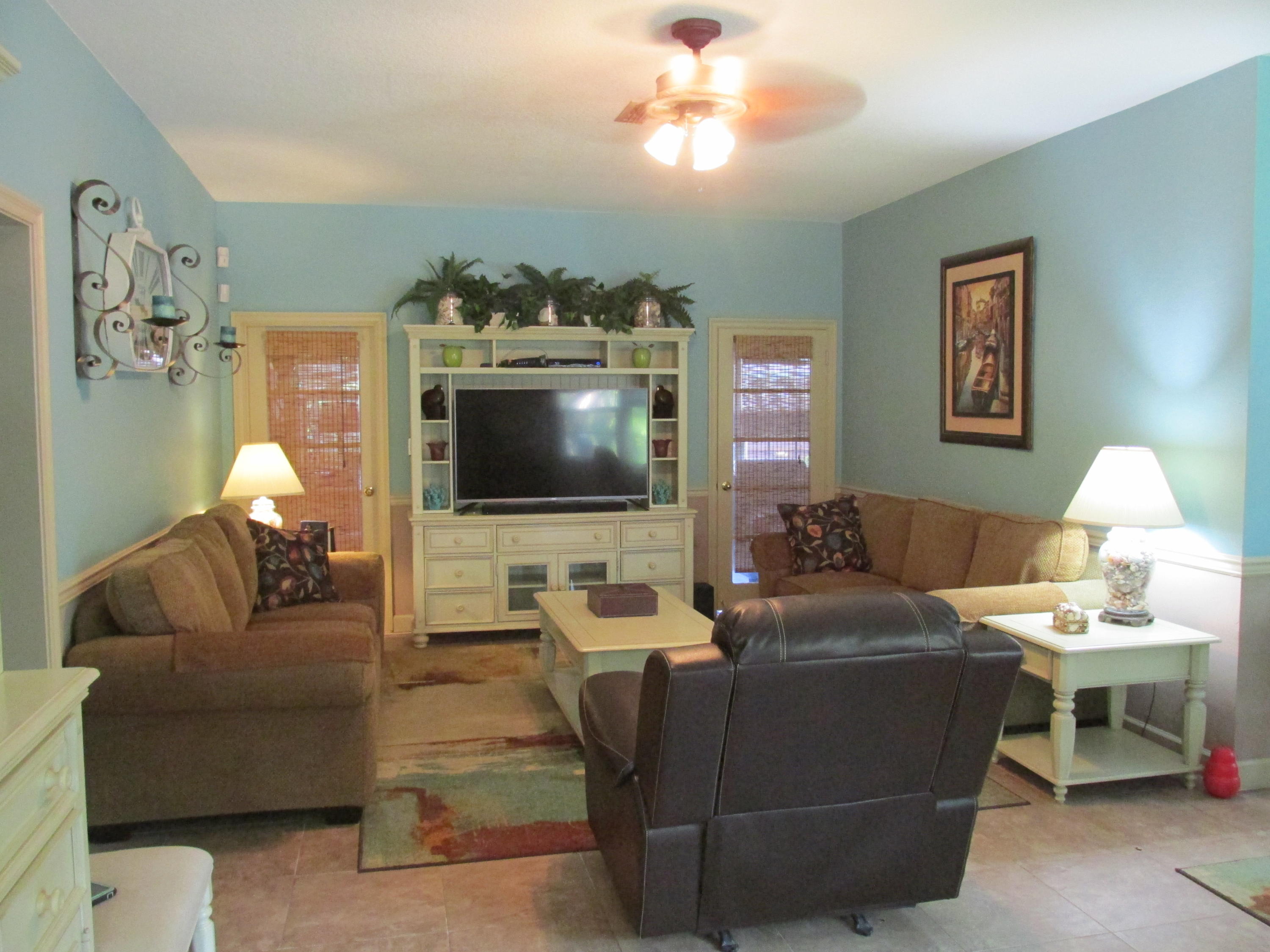 800 Avon Road West Palm Beach, FL 33401 - Photo 7 of 23 001