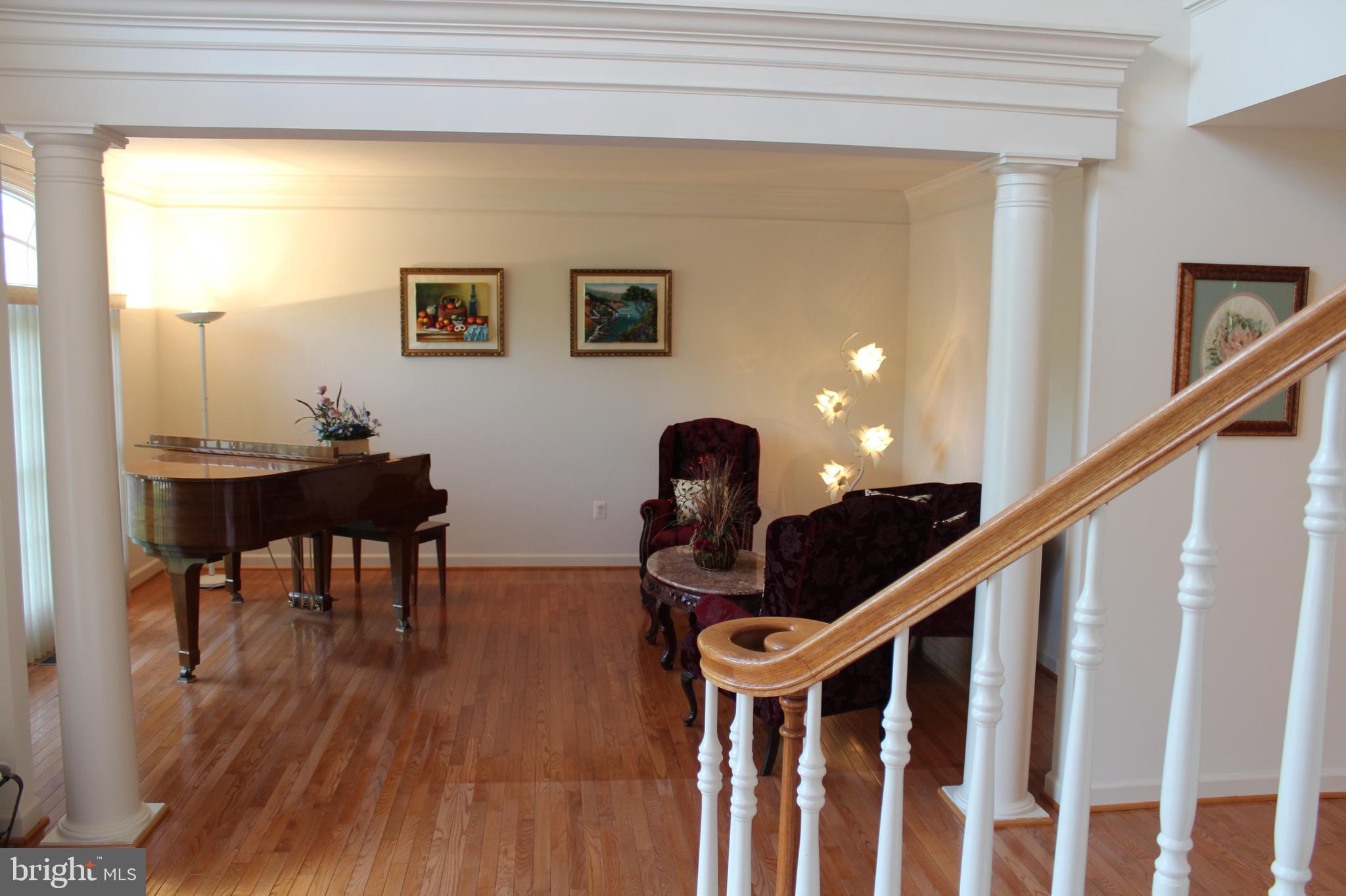 14232 Reed Farm Way North Potomac, MD 20878 - Photo 21 of 95 Family Room