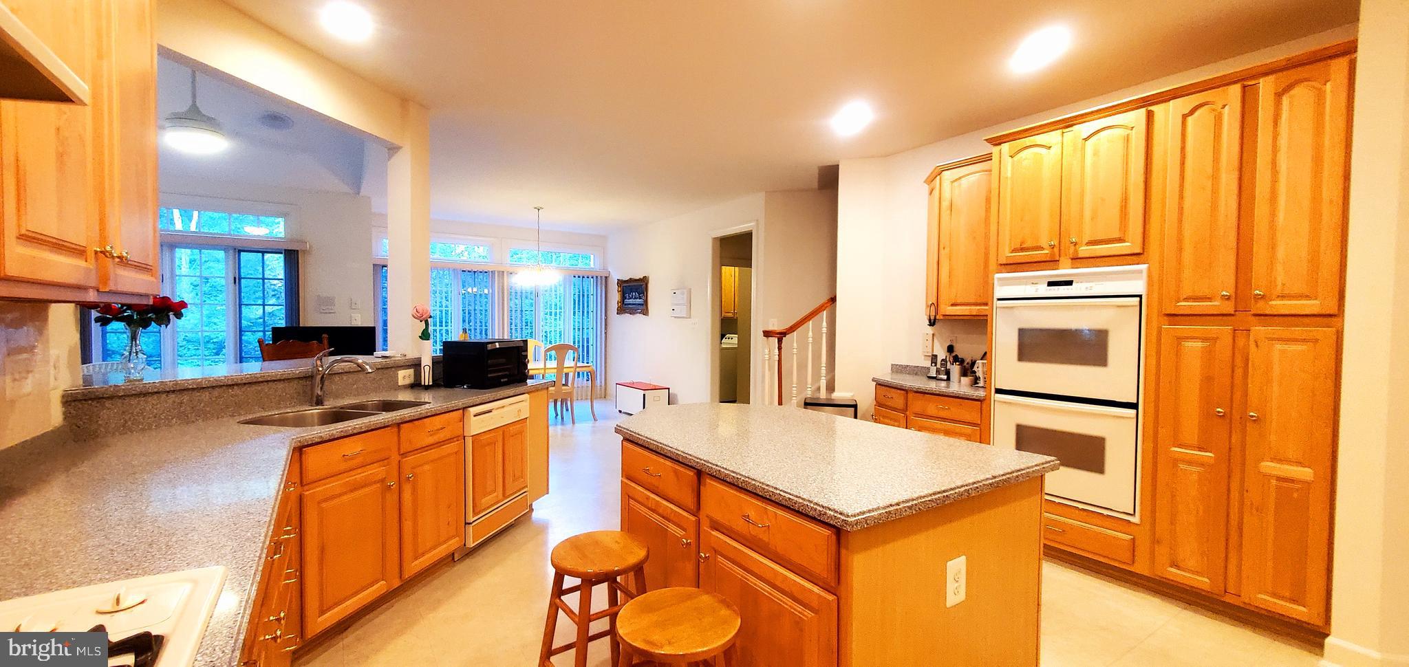 14232 Reed Farm Way North Potomac, MD 20878 - Photo 40 of 95