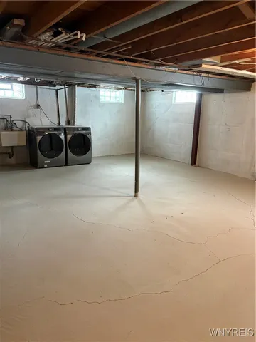 $2,200 | 431 Kaymar Drive, Amherst, NY 14228