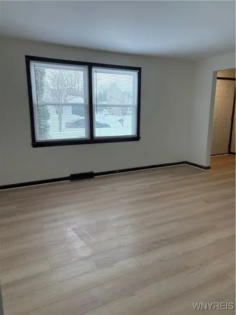 $2,200 | 431 Kaymar Drive, Amherst, NY 14228