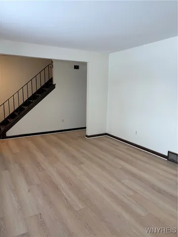 $2,200 | 431 Kaymar Drive, Amherst, NY 14228