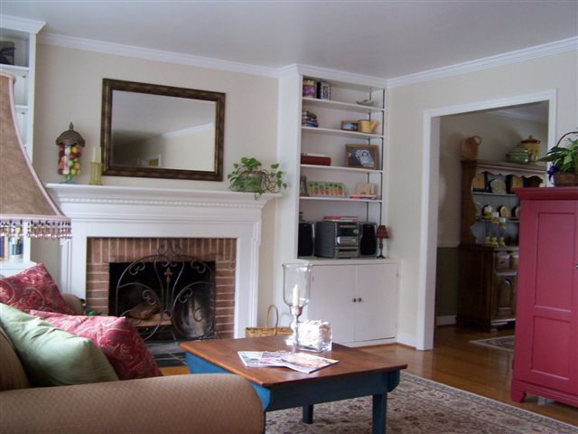 3556 Georgetown Road Roanoke, VA 24018 - Photo 3 of 20 100_4593