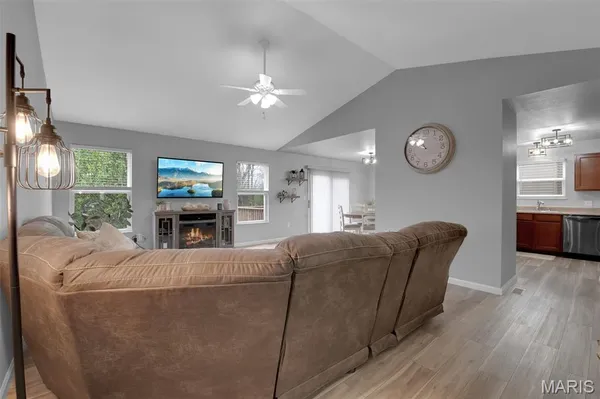 $379,000 | 1040 Stonewick Court, Herculaneum, MO 63048