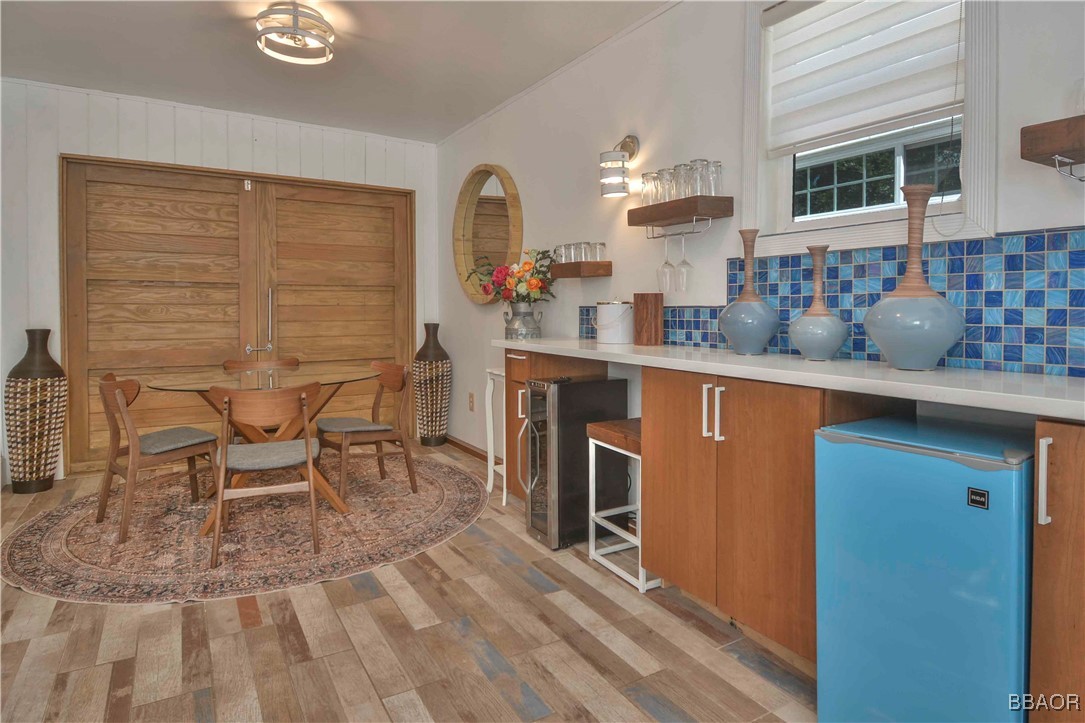 381 Maple Drive Lake Arrowhead, CA 92352 - Photo 13 of 26 a kitchen with stainless steel appliances granite countertop a stove a sink and a microwave