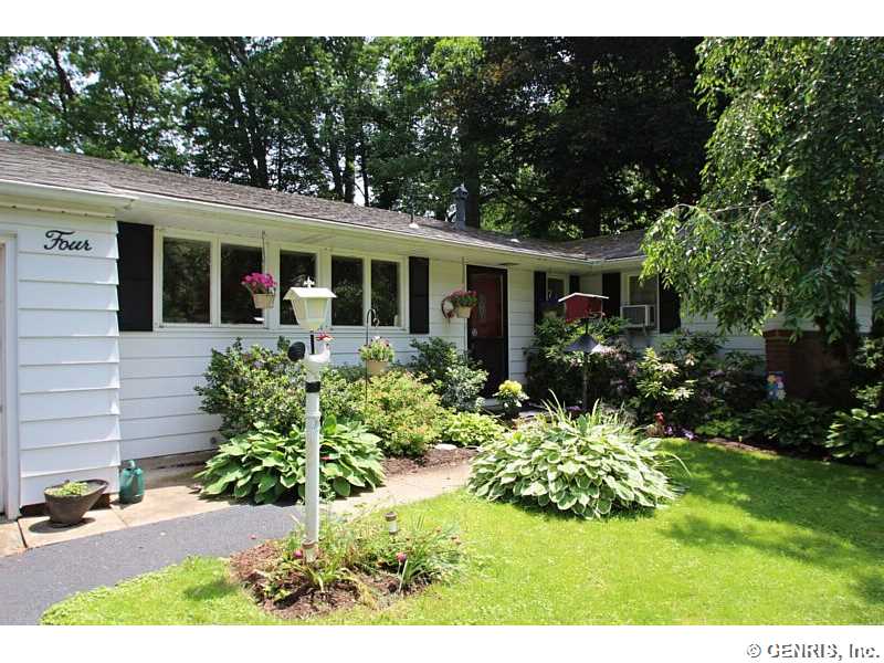 4 Kimberly Road Pittsford, NY 14534 - Photo 1 of 1 Exterior Front.