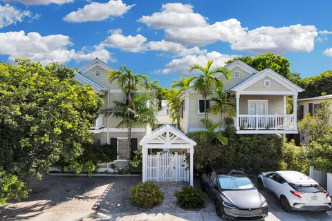 $1,115,000 | 713 Emma Street, Unit 1, Key West, FL 33040