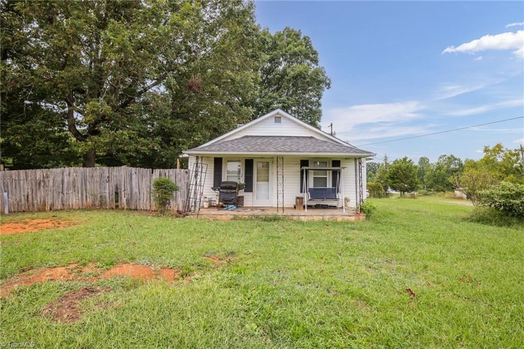 844 Hill Road Lexington, NC 27292 - Photo 1 of 17 Gallery Image 1