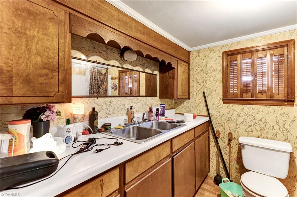 844 Hill Road Lexington, NC 27292 - Photo 13 of 17 Gallery Image 13