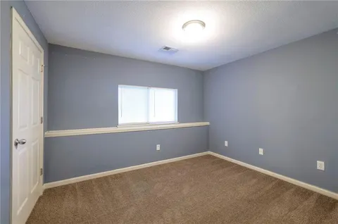 $228,000 | 10410 East 45th Terrace, Kansas City, MO 64133